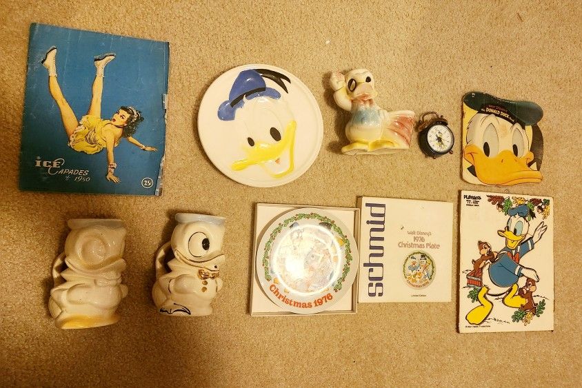 X9 Vintage Disney Collectibles Re: Donald Duck