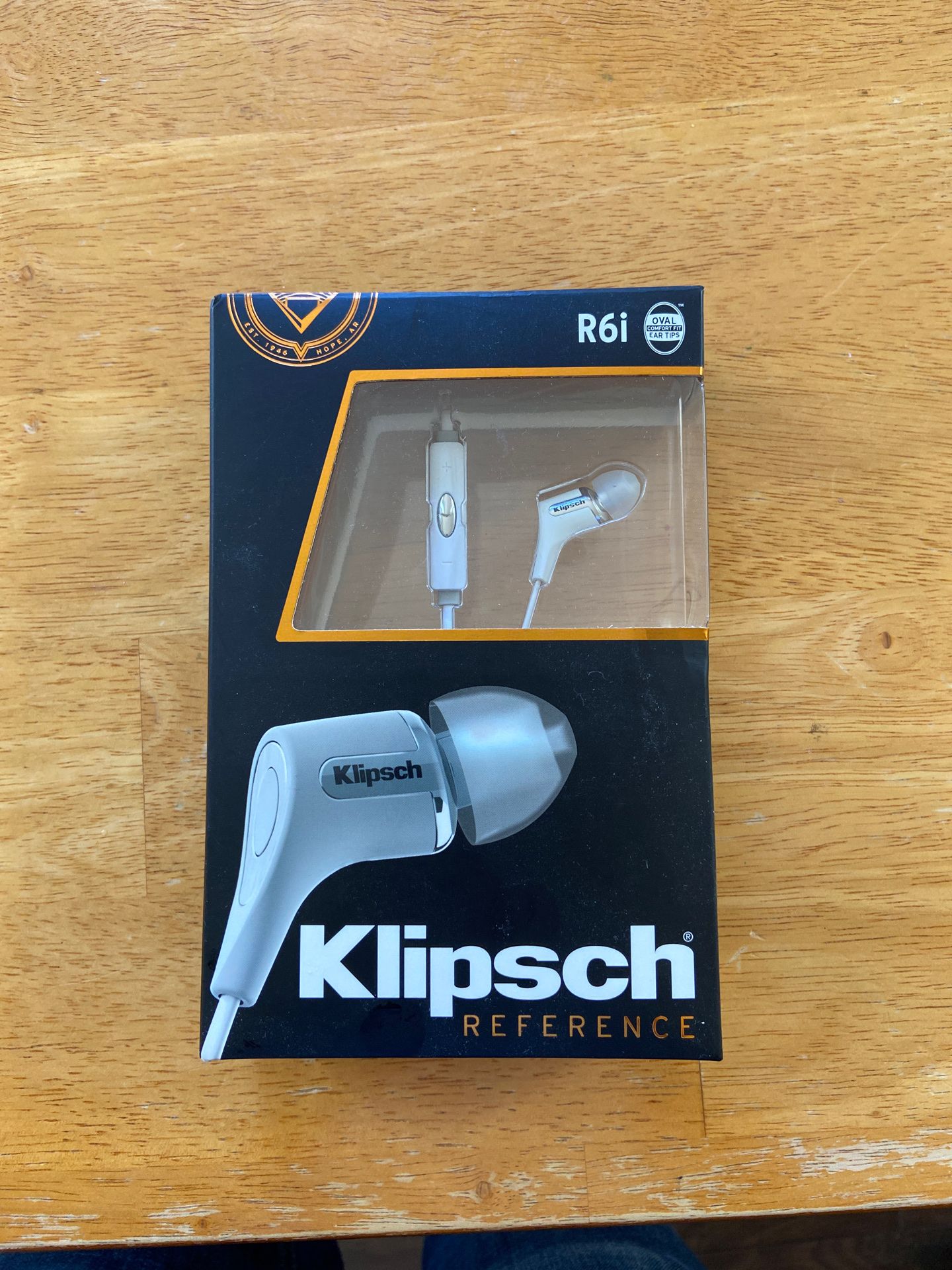 NEW Klipsch R6i Headphones