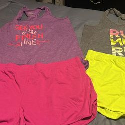 Womens Two set of shorts and shirts size 2x