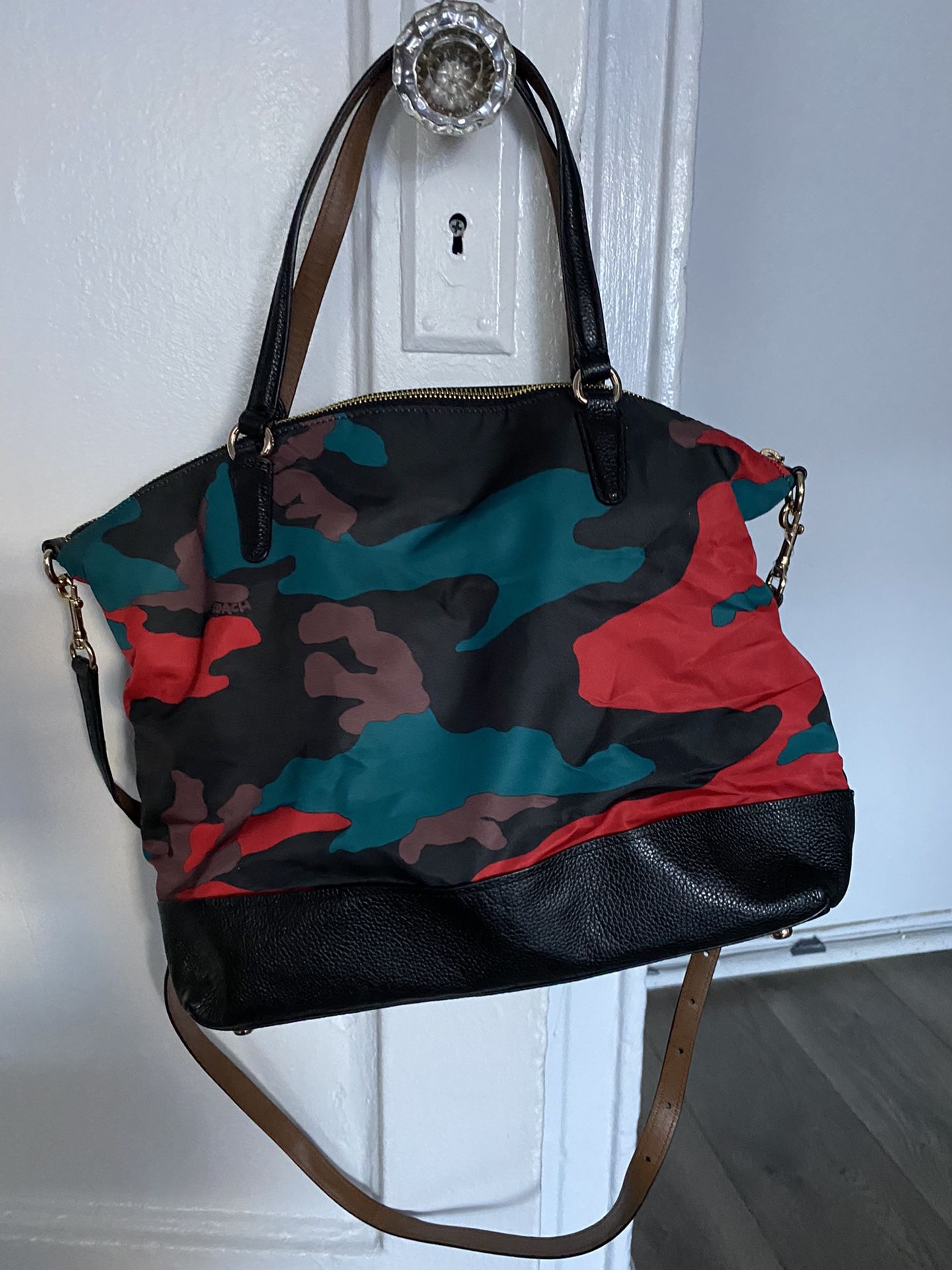 Coach Lacey Crossbody Bag for Sale in Queens, NY - OfferUp
