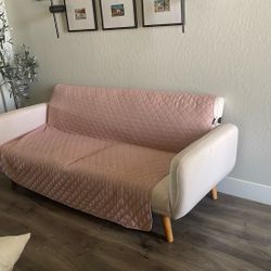 Pink Futon