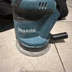 Makita 