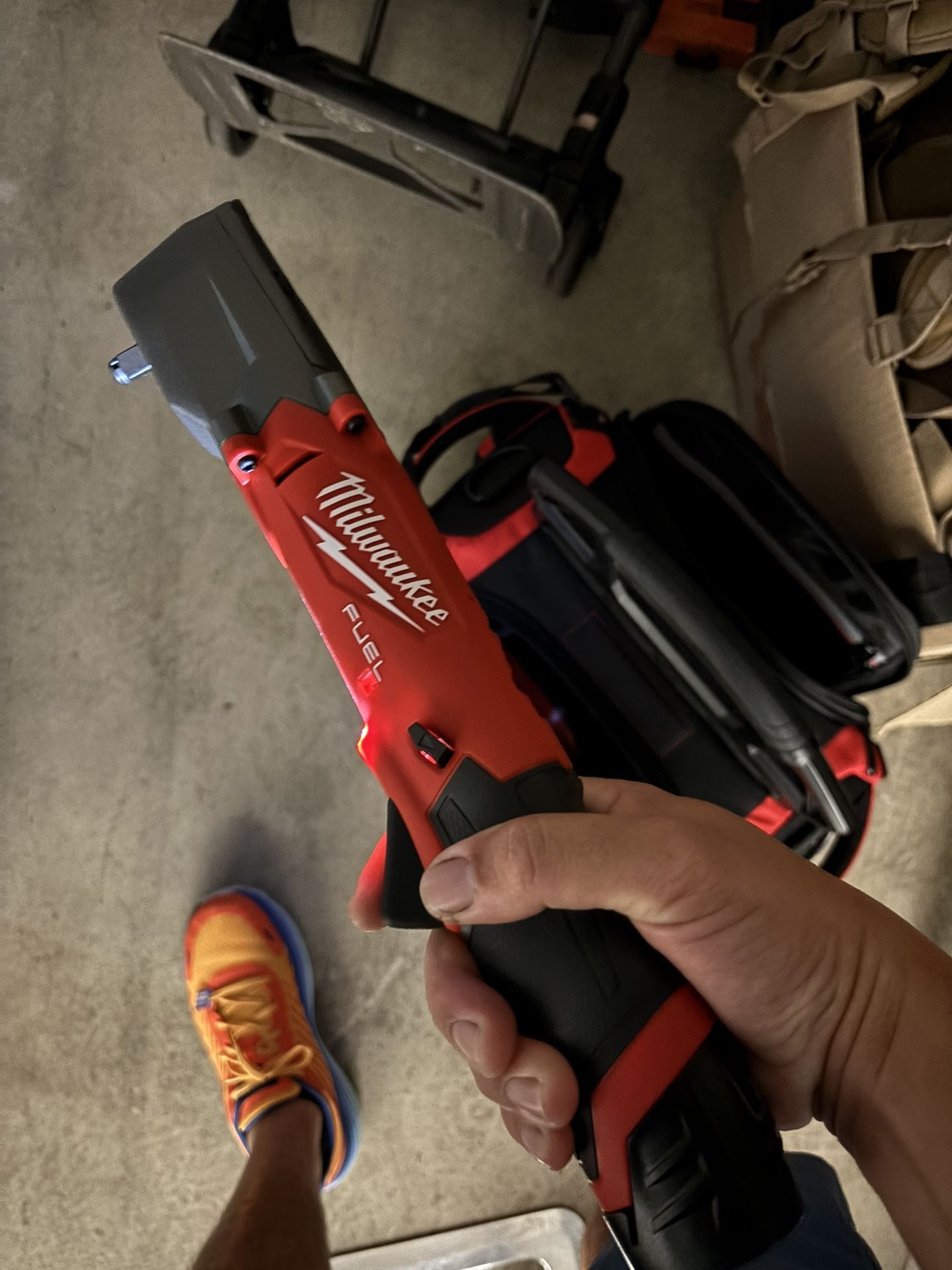 Right angle Impact Wrench Milwaukee M12