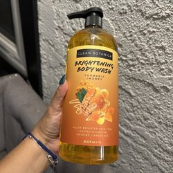 CLEAN BOTANICA: BODY BRIGHTENING WASH - TURMERIC HONEY - $20