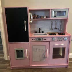 Kids Pink Kitchen