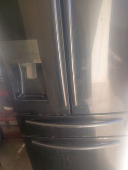Refridgerator