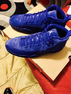 Retro Jordan 12's Sz11