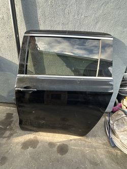Chrysler Pacifica Sliding Rear Doors