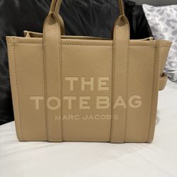 Marc Jacobs Medium Tote Bag
