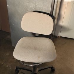 FREE CHAIR