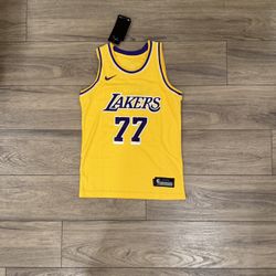 Youth LA Lakers #77 Luka Doncic Stitched Jersey , NWT, S To XL
