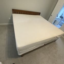King Tempur-Pedic Mattress With Box Springs