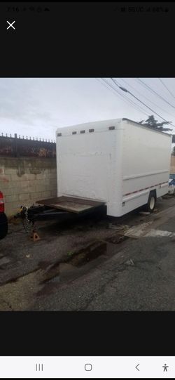 Large Tandem Axle Enclosed Cargo Trailer β Heavy Duty β $5,500 OBO