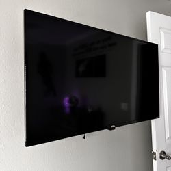 42” ROKU Integrated Smart TV