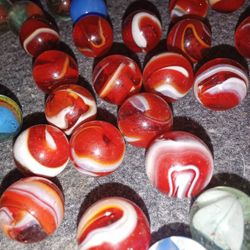 A lot Of Vintage Marbles.Make Me A Offer