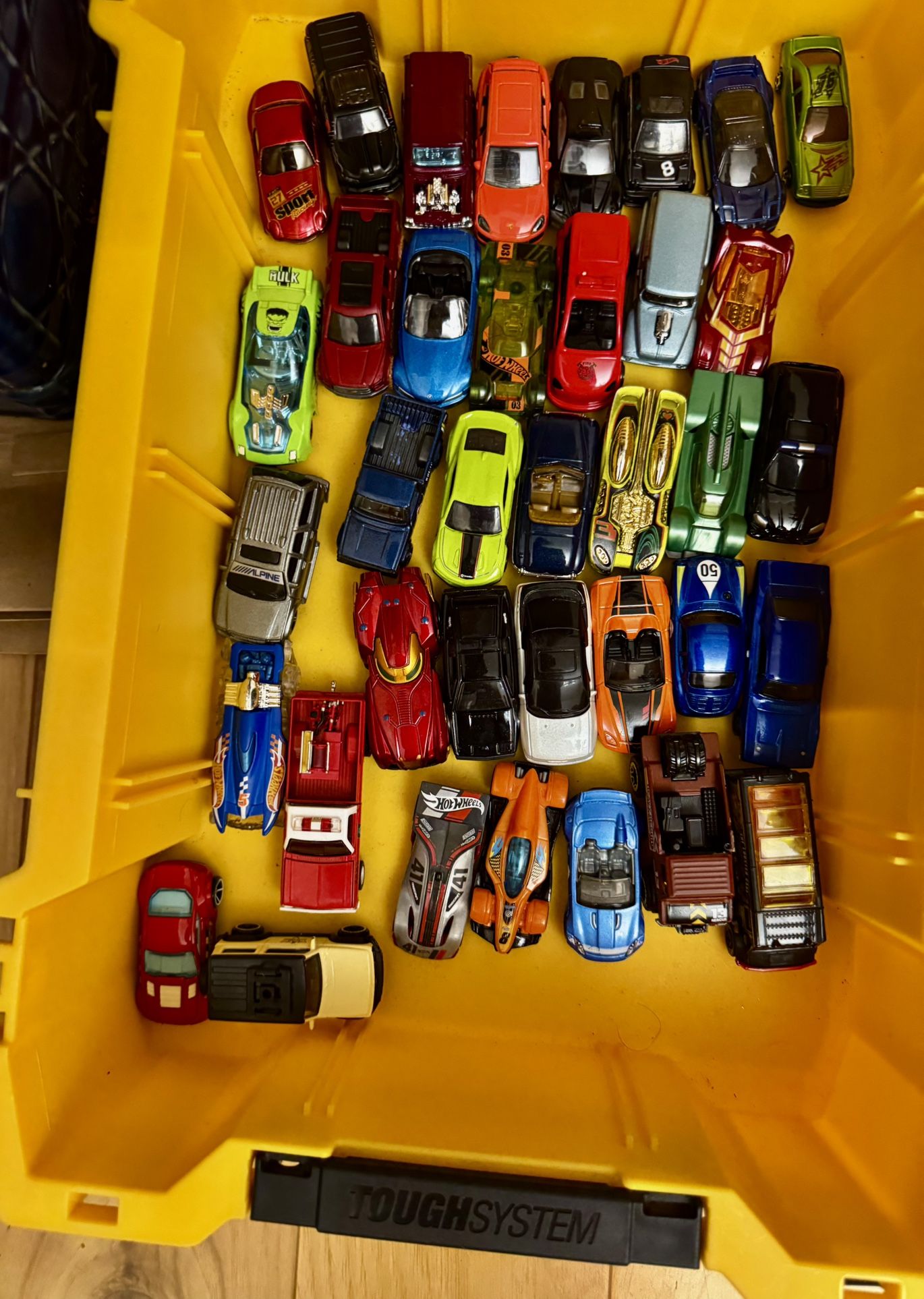 200 Hot wheels Cars - All In Just Like New Condition