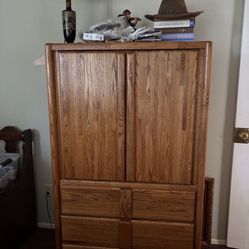 Mid Century Dresser 