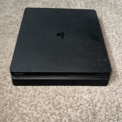 PS4 Slim