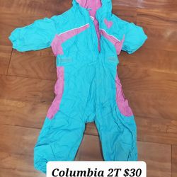 Snow Clothes ☃️ Different Prices And Many More Sizes..message Me For The Size You Need