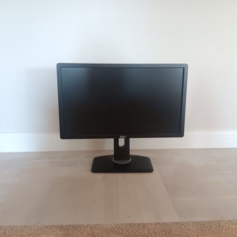 dell 23 inch widescreen monitors 23" wide screen computer desktop moniter monitor pc computers desktops pcs