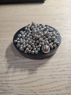 Bukky Balls