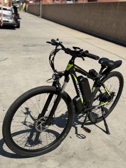 EBYCCO 29" E8 BEST BUDGET ELECTRIC MOUNTAIN BIKE PEAK 1000W48V 17.5AH. TOP SPEED 33-34MPH. RANGE 35-70 MILES. BATTERY CHARGE 7-8HRS.FRONT SUSPENSION.C