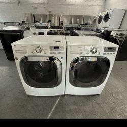 LG Washer And Dryer Set “27 ( Lavadora Y Secadora )