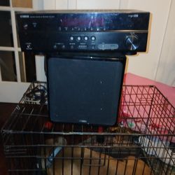 Yamaha Receiver With Complete Surround Surround System. 