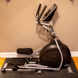 Spirit XE195 Elliptical
