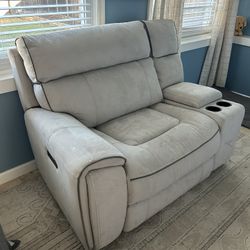 Sectional Sofa with Powered Recliner