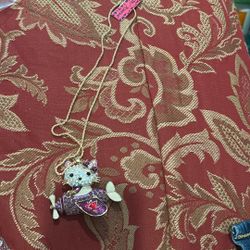 Hello Kitty Necklace ( Betsy Johnson)
