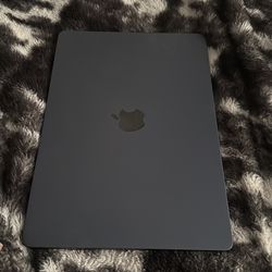15 inch M2 MacBook Air