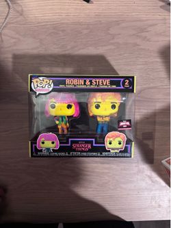 Robin and Steve funko pop