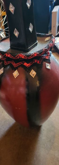 Ceramic stand