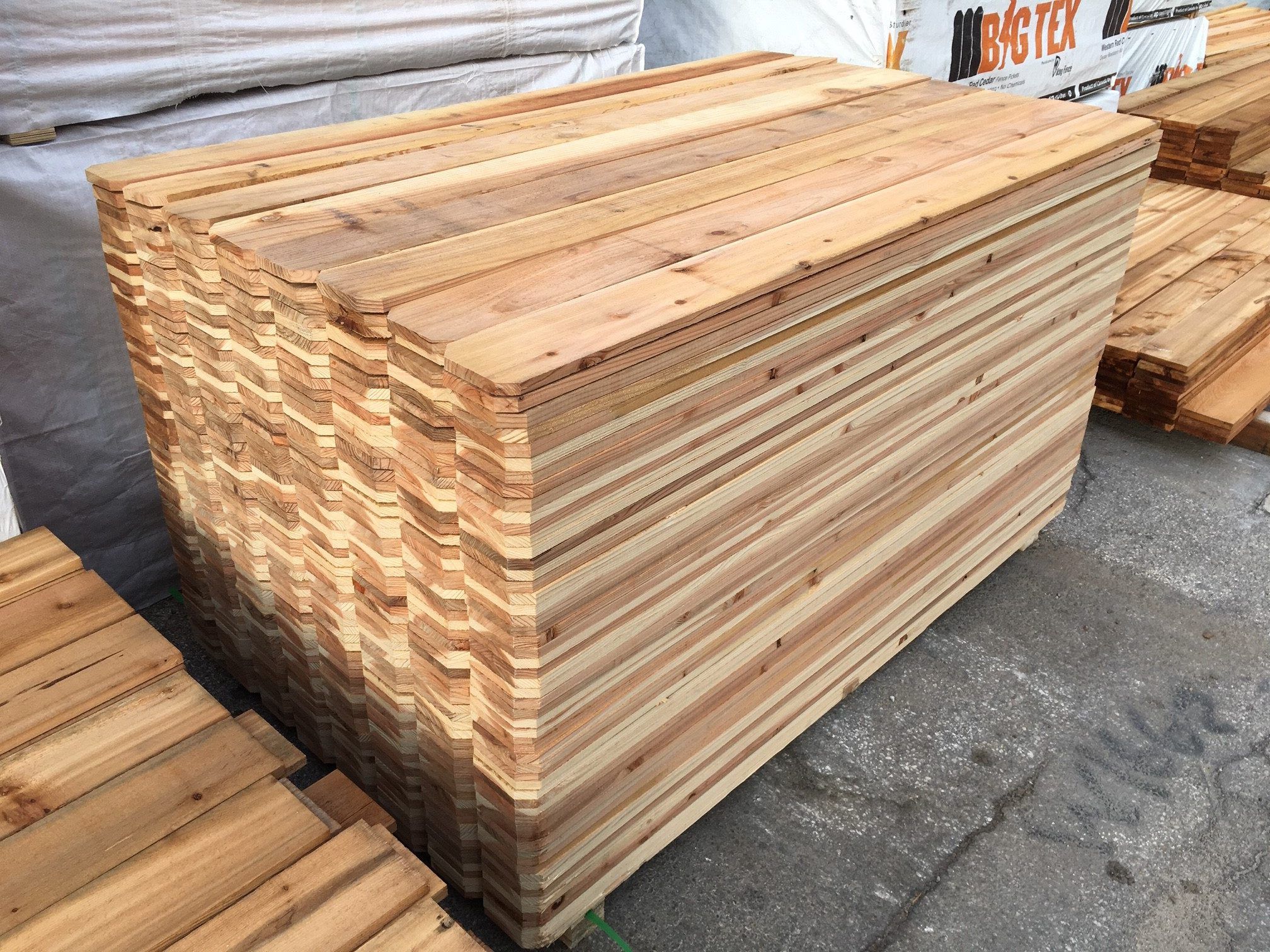 LUMBER FOR FENCE ON SALE! MADERA DE CERCOS A DESCUENTO