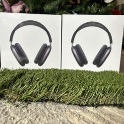 AirPods Max 🤩 Brand New And Sealed!!!