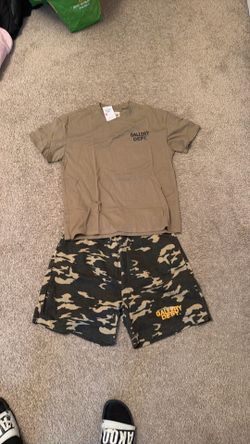 Gallery set