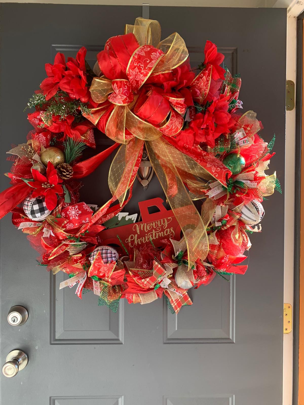 Wreath with mesh ribbons