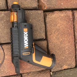 Worx Battery Drill and Bits 