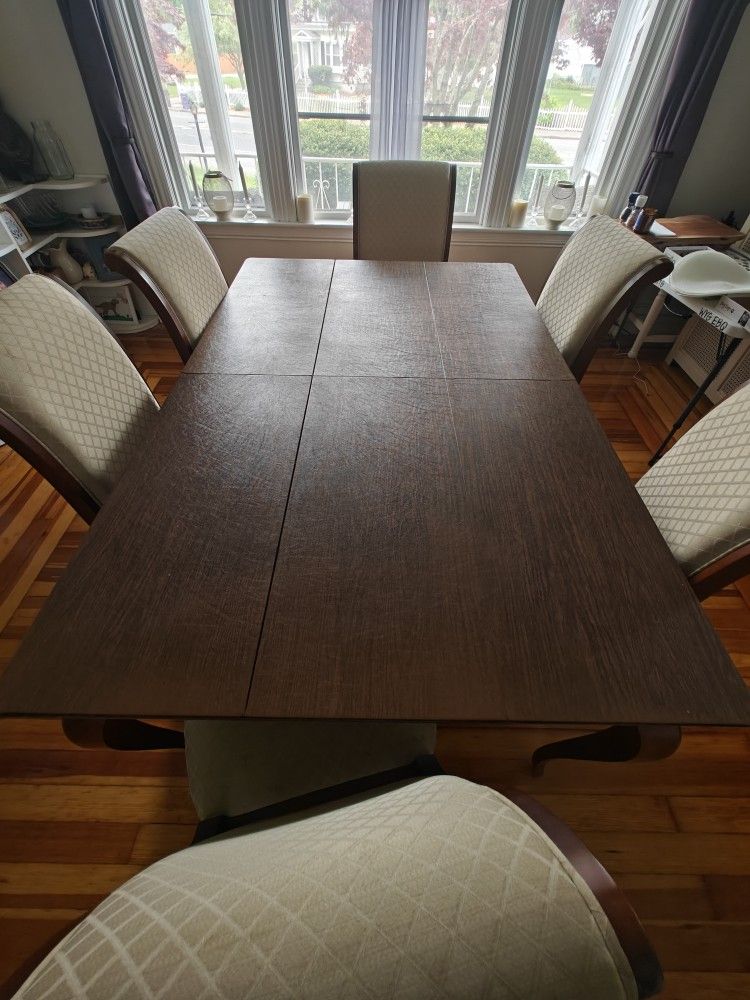 Solid Wood Table  8 Chairs 70in -102in