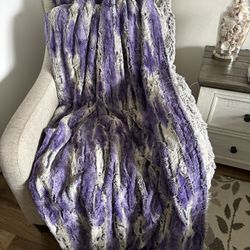 Handmade USA Purple Minky Plush Blanket Ultra Soft Luxury Thick 57x82