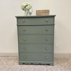Stunning Green 5 Drawer Tall Wood Dresser
