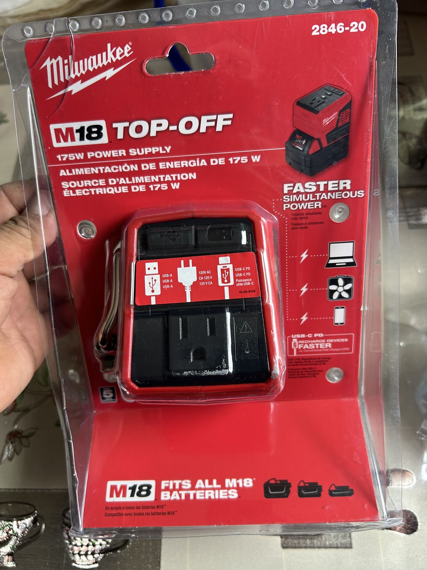Milwaukee M18 18-Volt Lithium-lon 175- Watt Powered Compact Inverter for M18 Batteries (Tool-Only) * * (1,803)