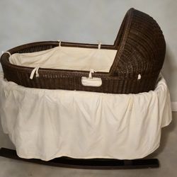 Baby Rocking Bassinet