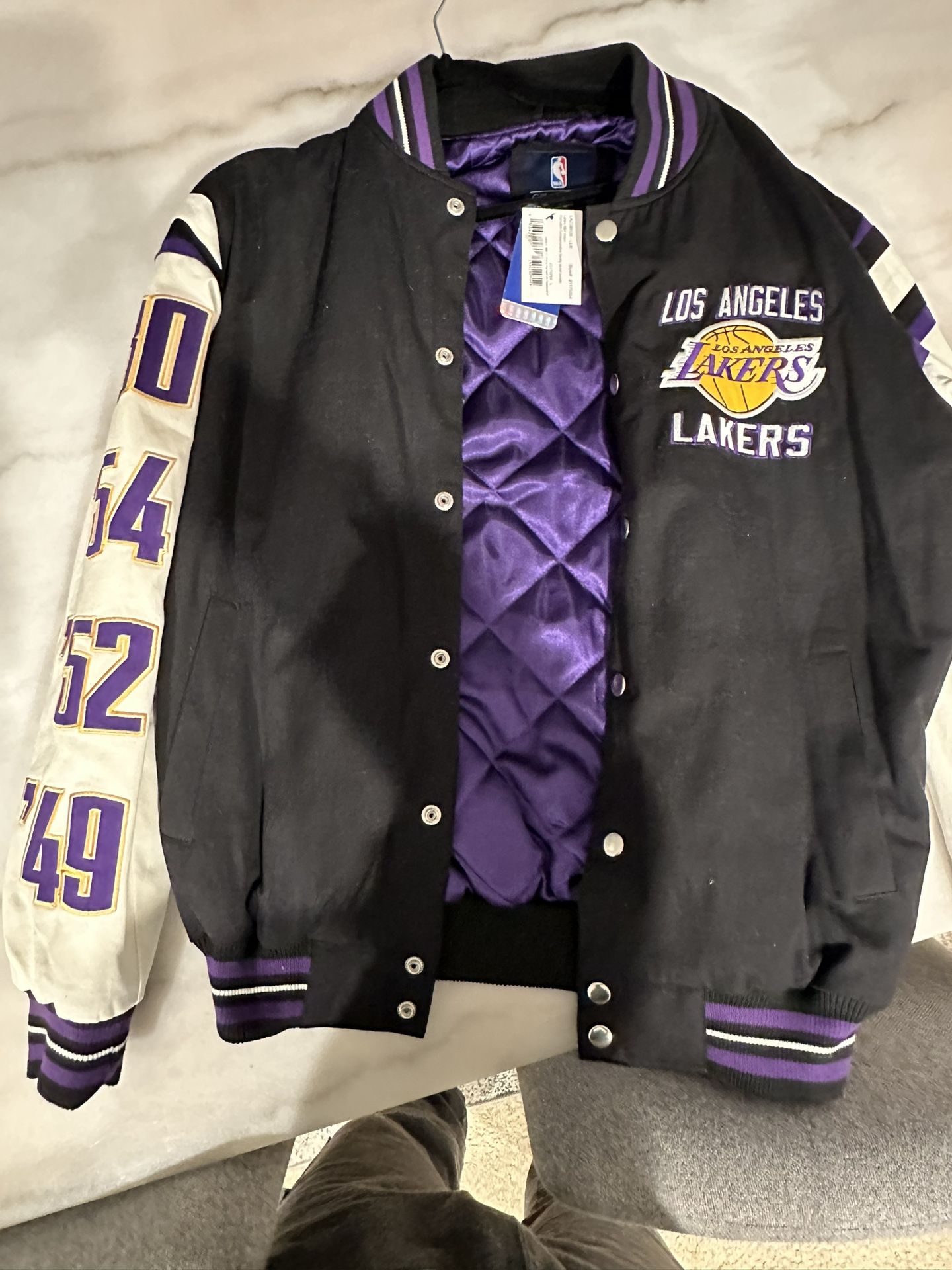 🔥 Los Angeles Lakers 16-Time Champions Varsity Jacket – Size L – NEW W/ TAGS 🔥