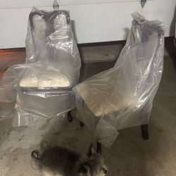 2 Free Chair 