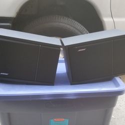 Bose 201  series VI   Direct reflect speakers