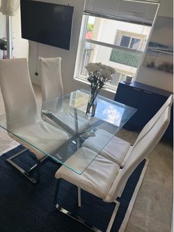 Rectangular Glass Dining Table with 4 White Chairs