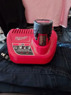 Milwaukee M12