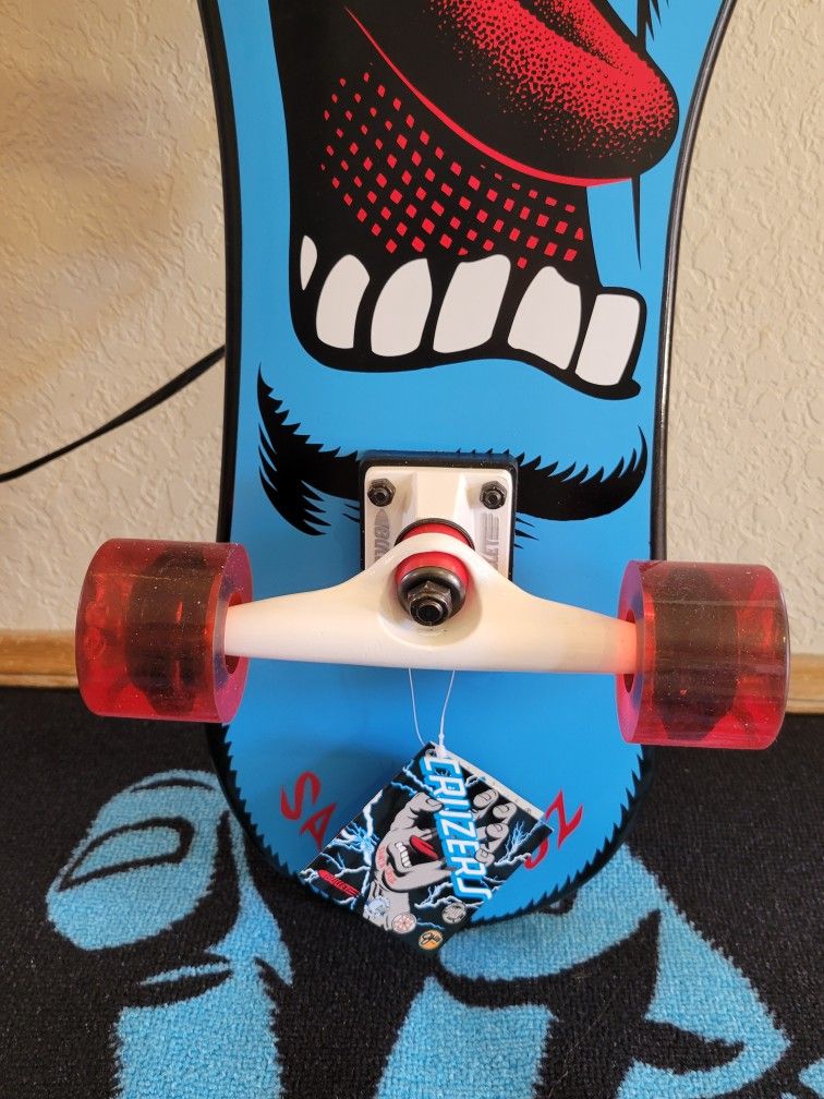 Santa Cruz Screaming Foot Cruzer Skateboard. Brand New. Only 300